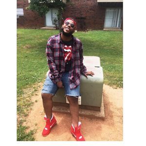 Meet your Posher, Quinton