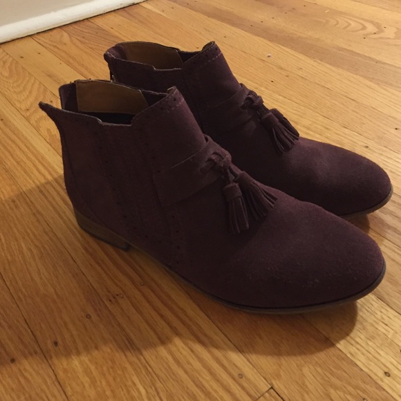 DV (Dolce Vita) Merlot colored booties