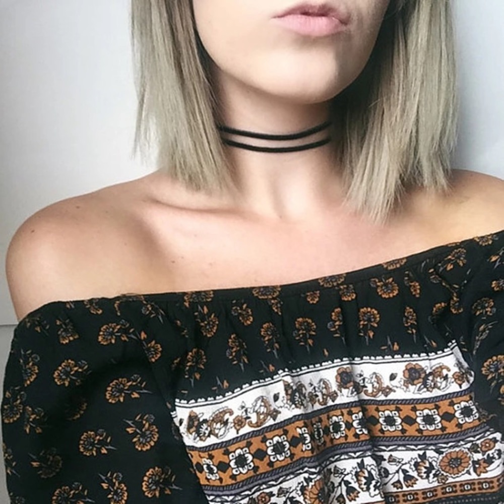 Layla Choker - Picture 6 of 6