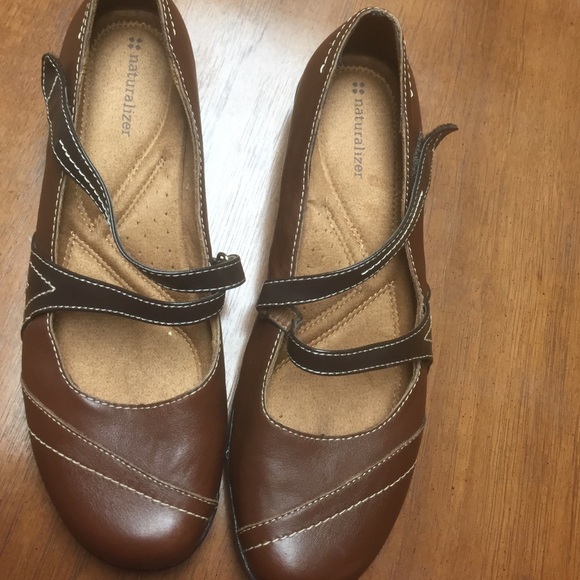 NaturalizeR "Nelson" shoe - 10 M NW