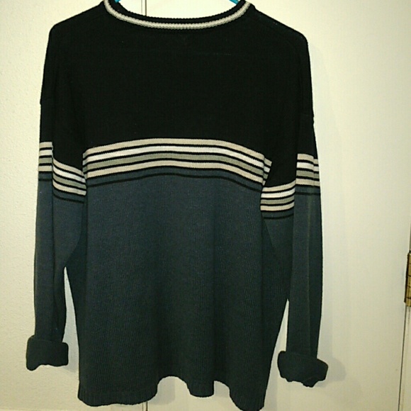 Rue21 sweater