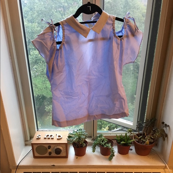 Zara cutout cap sleeve blouse