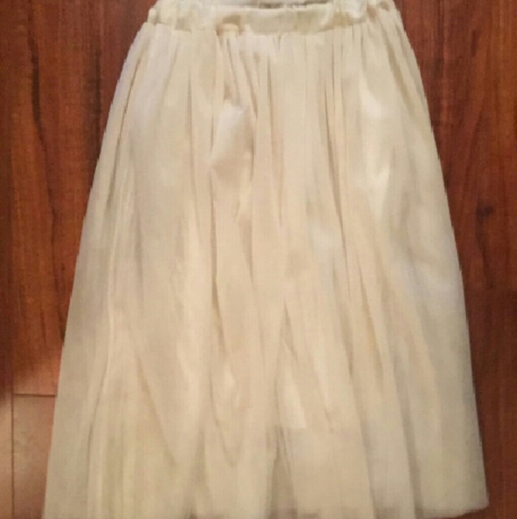 Off White Tulle Skirt