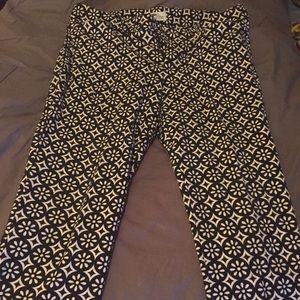 Old Navy cropped dress pants
