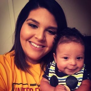 Meet your Posher, Ila