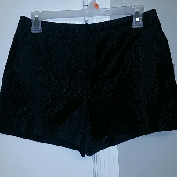 Black Shorts Size small but runs big