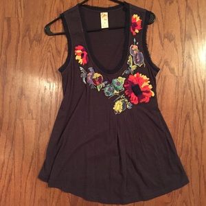 Anthropologie sleeveless top