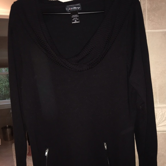 Love always sweater