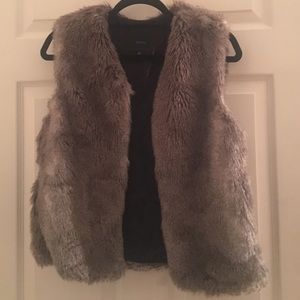 Aritzia Faux Fur Vest