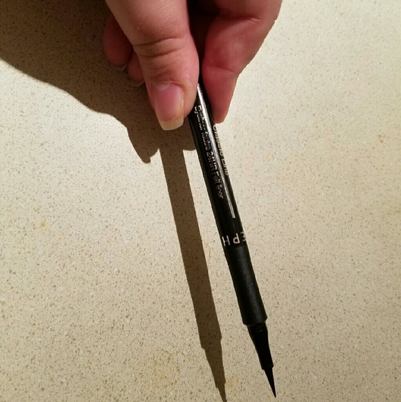 Sephora 25hr Flat Liner