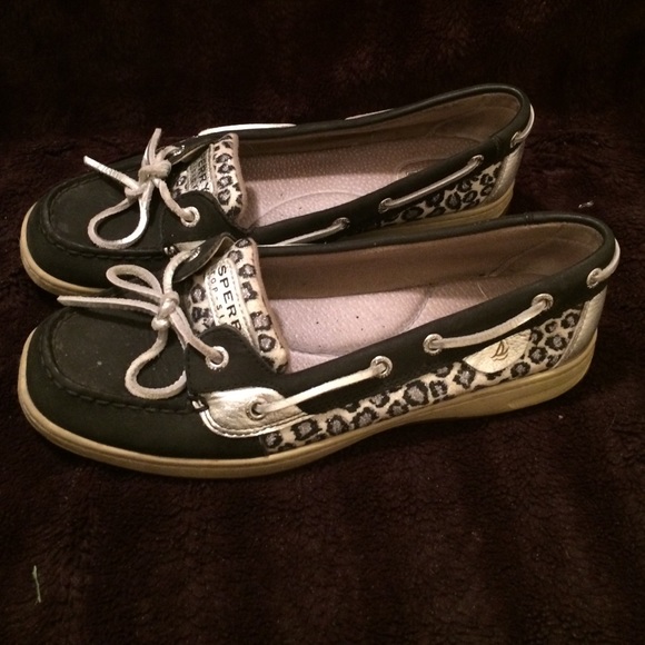 Sperry angelfish size 9