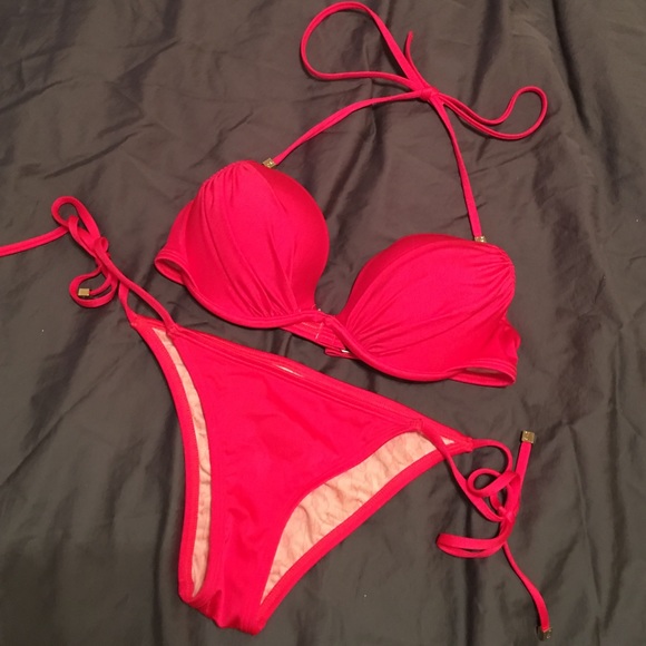 VS bikini