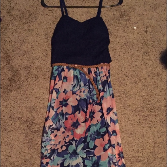 Lily Rose belted maxi dress