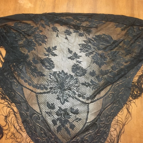 Simple Black Shawl