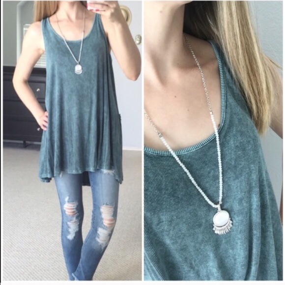 LAST ITEM▫️Green Vintage Wash Tank w/Back Detail - Picture 4 of 4