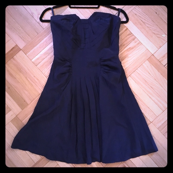 Navy Sine strapless cocktail dress