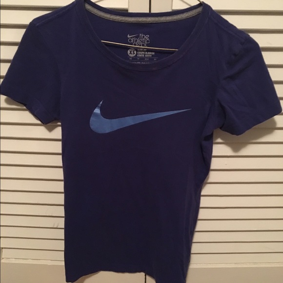 Nike T