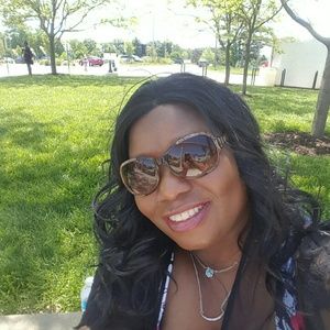 Meet your Posher, Donalia