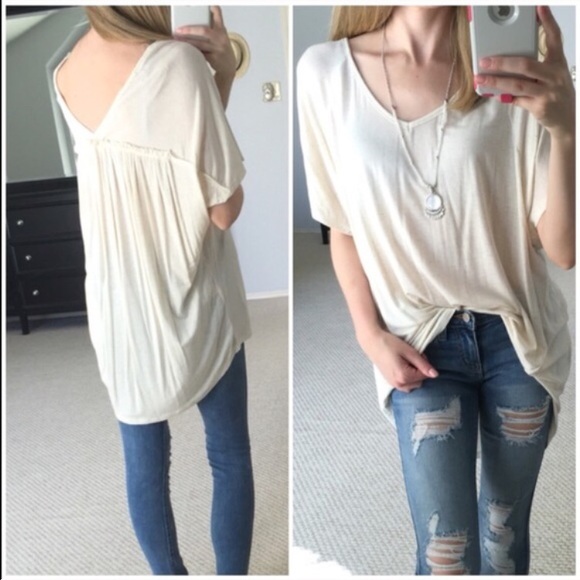 LAST ITEM▫️Oatmeal V-Back Tee - Picture 2 of 4