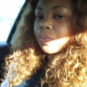 Meet your Posher, Shayla