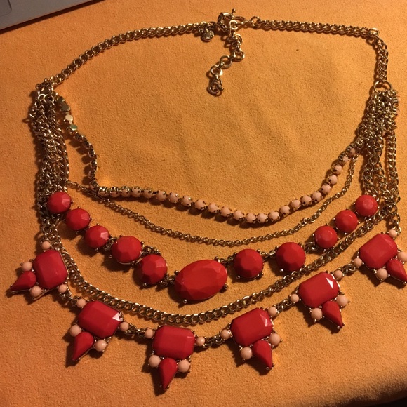 Office/work white-collar necklace - Picture 4 of 4