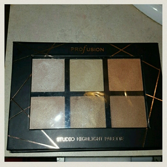 *SALE* Profusion Studio Highlight Palette