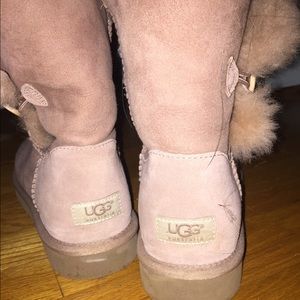 Bailey Button Uggs