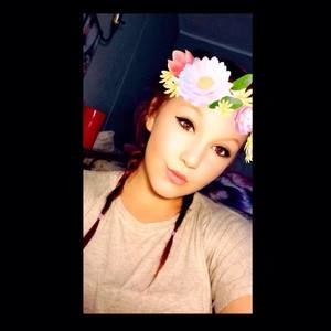 Meet your Posher, Macy