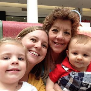 Meet your Posher, Candace