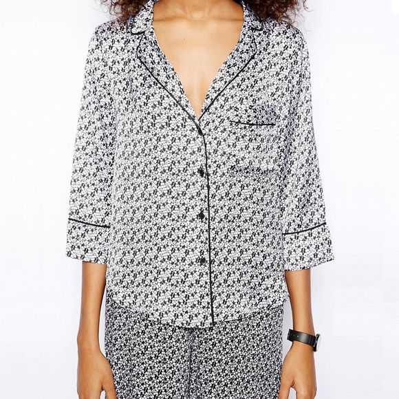 ASOS Monki Printed Satin Blouse XS - Picture 3 of 4