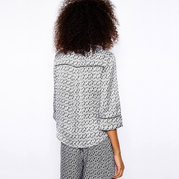 ASOS Monki Printed Satin Blouse XS - Picture 4 of 4