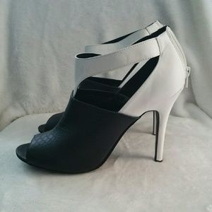 Black/White Heels