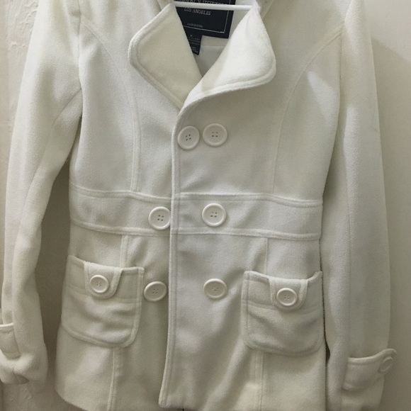Zenana Outfitters Small White Coat for Womens