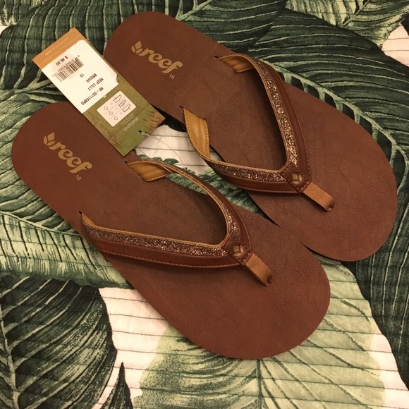 NWT Reef bronze sparkle sandals