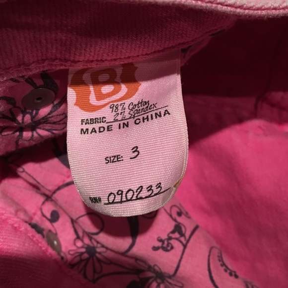 Pink Denim Shorts - Picture 3 of 3