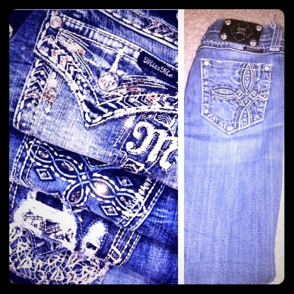 Miss Me crystal cross jeans. Light wash