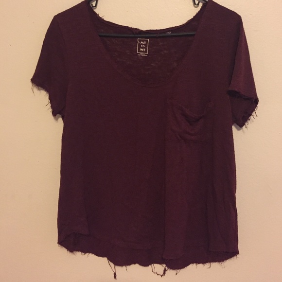 Maroon distressed tee