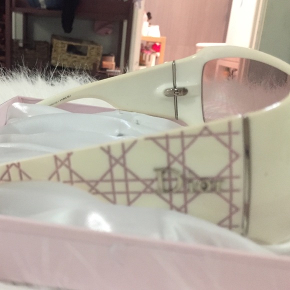 Real Dior sunglasses main image 4