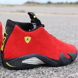 Meet your Posher, Isaiah