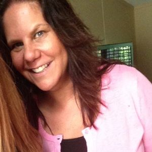 Meet your Posher, Denise