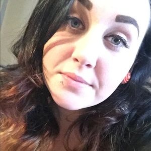 Meet your Posher, Breanna