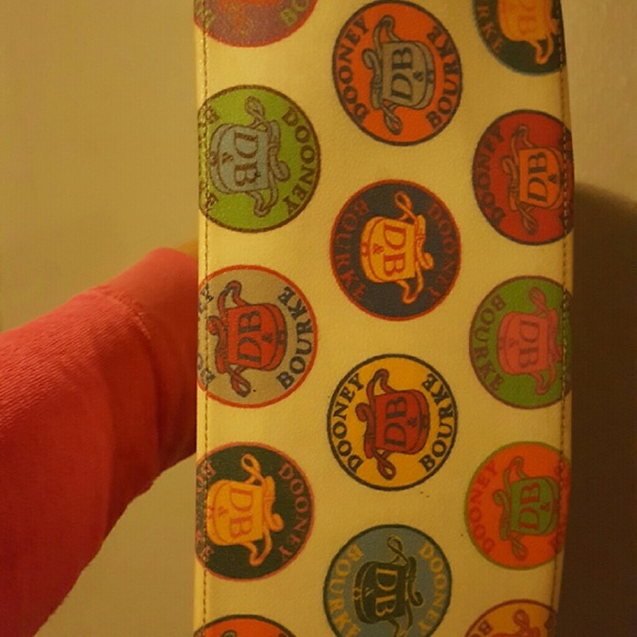 Dooney & Bourke leather satchel - Picture 4 of 4