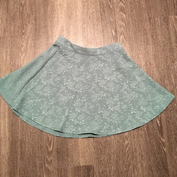 Fun and flirty skirt