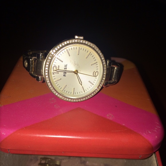 Women's Fossil Gold Watch - Picture 2 of 3