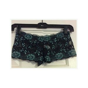 LACE BOYSHORT PANTIES BUNDLE OF 7 NWOT