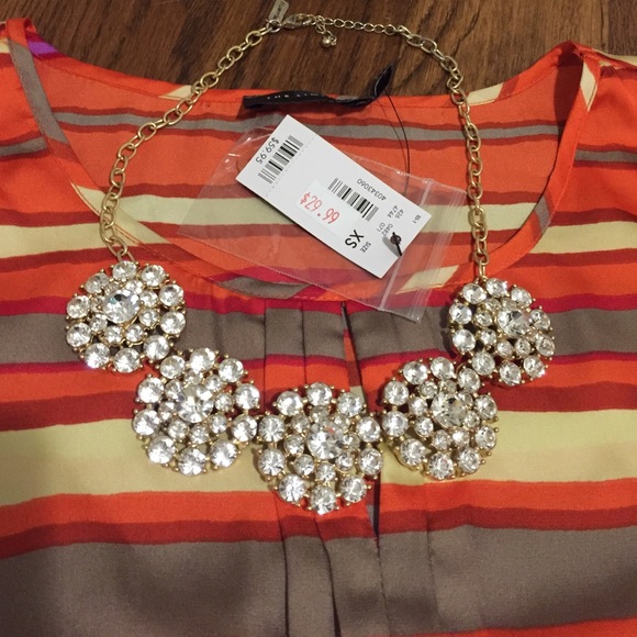 Limited blouse - Picture 2 of 2