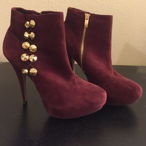 Vince Camuto Suede Booties
