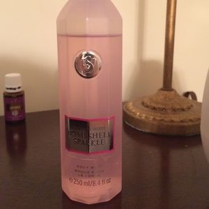 Victoria's Secret bombshell sparkle