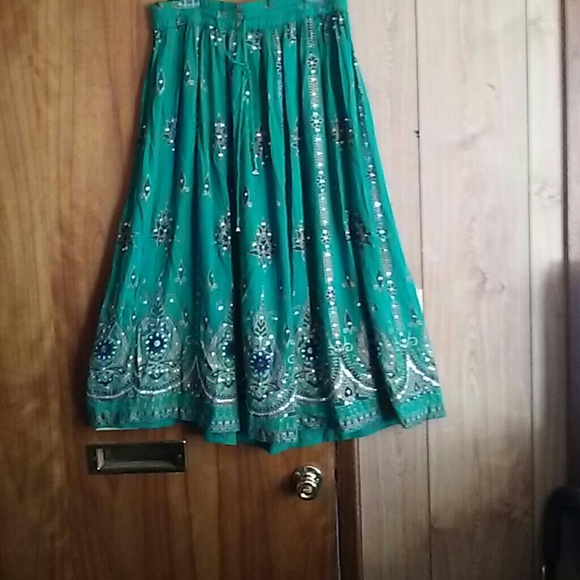 Skirt