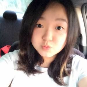 Meet your Posher, Mia